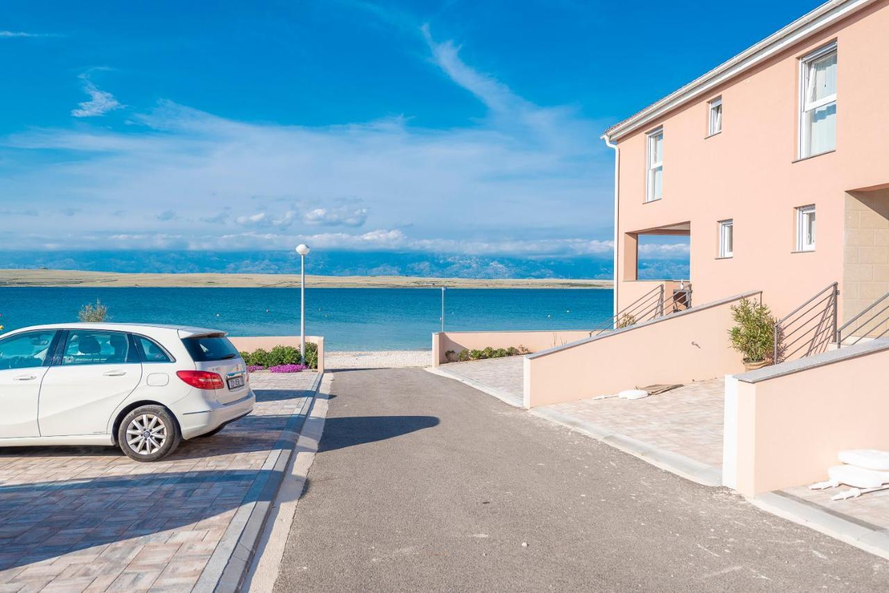 Luxury Apartments - La Vir 1 & 2 Exterior photo