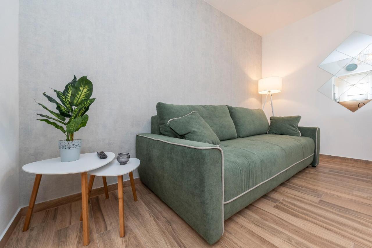 Luxury Apartments - La Vir 1 & 2 Exterior photo